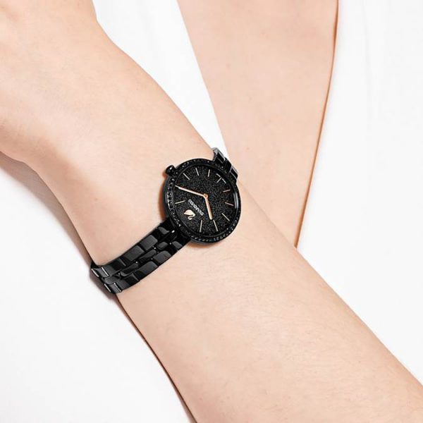 Cosmopolitan watch Swiss Made, Metal bracelet, Black, Black finish