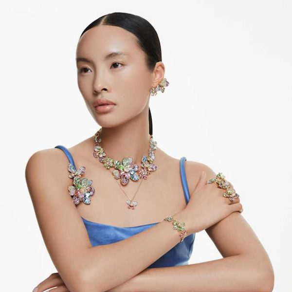 Idyllia clip earrings Asymmetrical design, Mixed cuts, Pavé, Flower, Multicolored, Gold-tone plated - Image 6