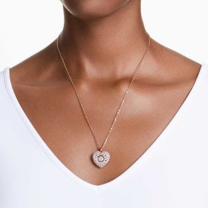 Idyllia pendant Crystal pearl, Heart, White, Rose gold-tone plated
