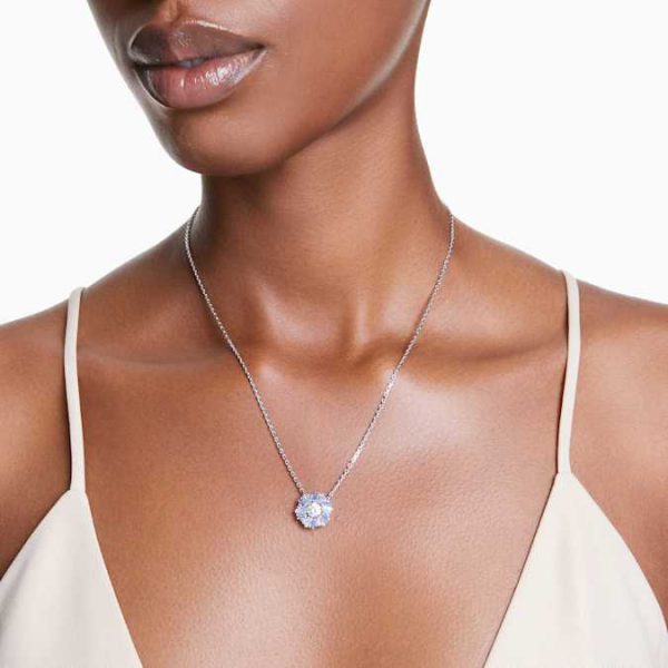 Idyllia pendant Mixed cuts, Flower, Blue, Rhodium plated