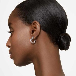 Matrix hoop earrings Baguette cut, Heart, Small, White, Rhodium plated