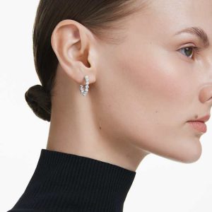 Matrix hoop earrings Crystal pearl, Round cut, White, Rhodium plated