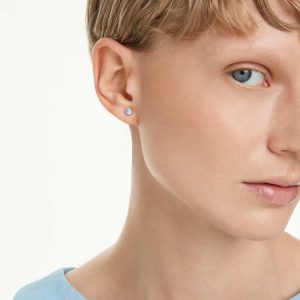 Stilla Attract stud earrings Round cut, Blue, Rhodium plated
