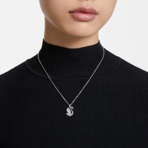 Swan pendant Swan, Medium, White, Rhodium plated